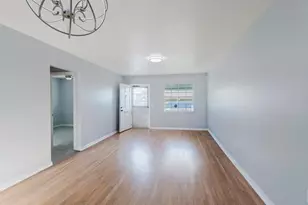 9905 Dahlia Street N, Pinellas Park, FL 33782 - Photo 6