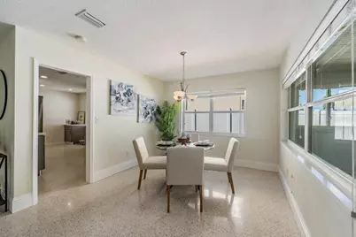 11305 5th Street E, Treasure Island, FL 33706 - Photo 8