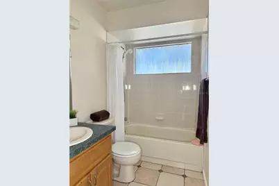 5001 Whiteway Drive, Tampa, FL 33617 - Photo 20