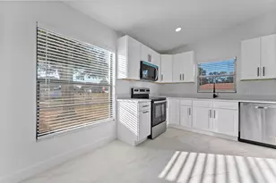 6502 Spanish Moss Cir, Tampa, FL 33625 - Photo 6