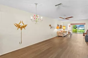 3420 Stonehaven Ct E, Palm Harbor, FL 34684 - Photo 36