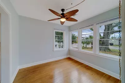 810 2nd Avenue NW, Largo, FL 33770 - Photo 14