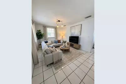 409 S Orleans Avenue, Tampa, FL 33606 - Photo 2