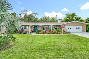 2160 N Watersedge Dr, Crystal River, FL 34429 - Photo 4