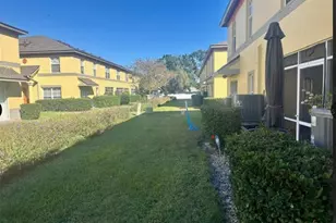3869 Island Way, Saint Petersburg, FL 33705 - Photo 16