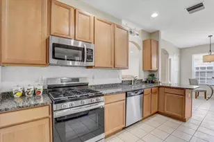 31034 Whitlock Dr, Wesley Chapel, FL 33543 - Photo 14