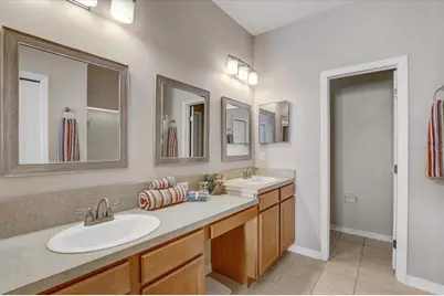 31034 Whitlock Drive, Wesley Chapel, FL 33543 - Photo 22