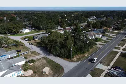 3263 Deltona Boulevard, Spring Hill, FL 34606 - Photo 14