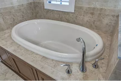 9610 Bay Grove Lane, Tampa, FL 33615 - Photo 34