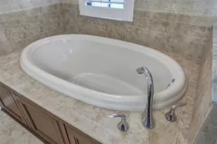 9610 Bay Grove Ln, Tampa, FL 33615 - Photo 34