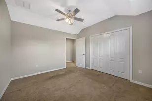9610 Bay Grove Ln, Tampa, FL 33615 - Photo 60