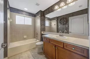 9610 Bay Grove Ln, Tampa, FL 33615 - Photo 56