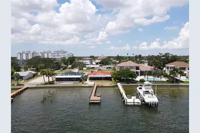 3227 Bayshore Boulevard NE, Saint Petersburg, FL 33703 - Photo 30