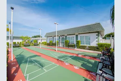 7755 39th Avenue N, Saint Petersburg, FL 33709 - Photo 28