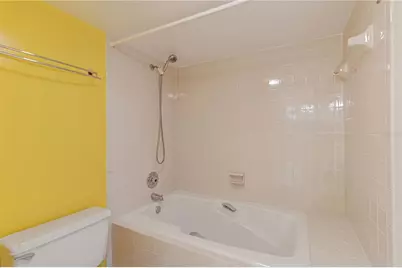 5940 Pelican Bay Plaza S #504, Gulfport, FL 33707 - Photo 24