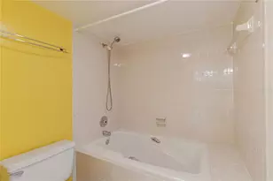 5940 Pelican Bay Plaza S, Gulfport, FL 33707 - Photo 24