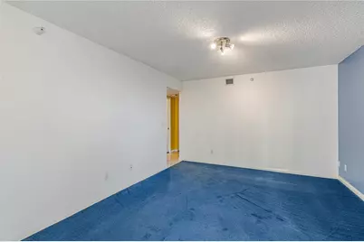 5940 Pelican Bay Plaza S #504, Gulfport, FL 33707 - Photo 22