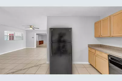 7515 17th Lane N, Saint Petersburg, FL 33702 - Photo 10