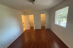 7604 La Mesita Ct, Tampa, FL 33615 - Photo 8