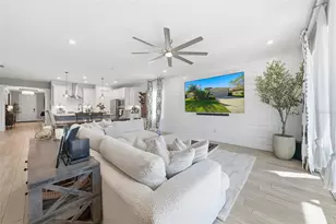 5435 Silver Sun Dr, Apollo Beach, FL 33572 - Photo 8