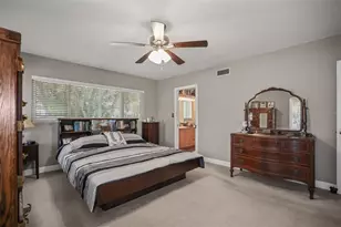 55 Valencia Dr, Dunedin, FL 34698 - Photo 32