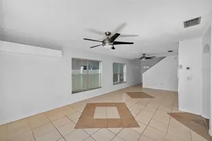 1613 Prowmore Dr, Brandon, FL 33511 - Photo 4