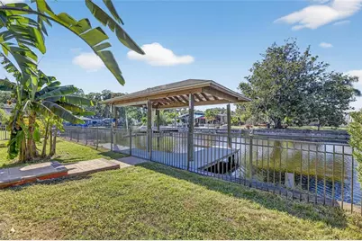 172 Lake Shore Drive W, Palm Harbor, FL 34684 - Photo 56