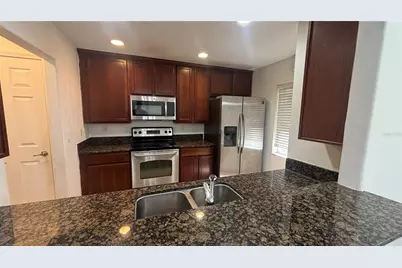 10920 Brickside Court, Riverview, FL 33579 - Photo 6