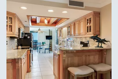 1600 Gulf Boulevard #1018, Clearwater Beach, FL 33767 - Photo 12