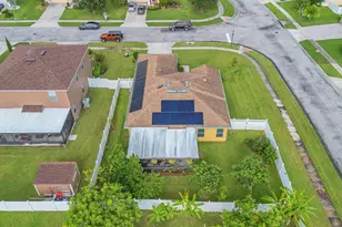 1801 Stargazer Trail, Kissimmee, FL 34758 - Photo 4