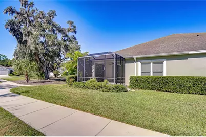 13605 Circa Crossing Drive, Lithia, FL 33547 - Photo 4