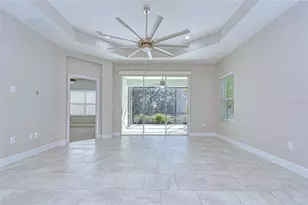 13605 Circa Crossing Dr, Lithia, FL 33547 - Photo 12