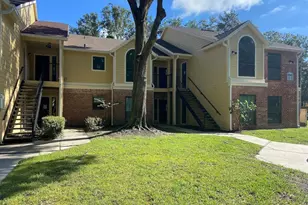 8642 Mallard Reserve Dr, Tampa, FL 33614 - Photo 18