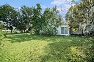 37215 Church Ave, Dade City, FL 33525 - Photo 28