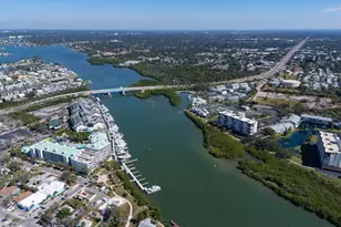 11730 Shipwatch Dr, Largo, FL 33774 - Photo 54