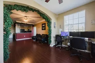 12849 Madison Pointe Cir, Orlando, FL 32821 - Photo 4