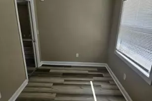 520 15th St N, Saint Petersburg, FL 33705 - Photo 12