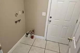 520 15th St N, Saint Petersburg, FL 33705 - Photo 16