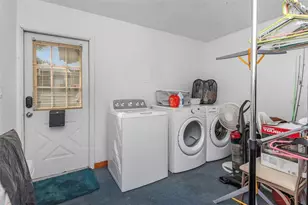 17500 Marsh Rd, Lutz, FL 33558 - Photo 26