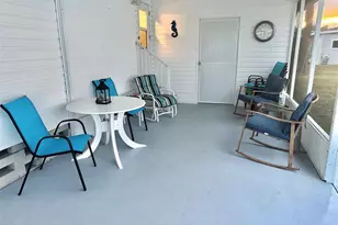 2000 E Bay Dr, Largo, FL 33771 - Photo 10