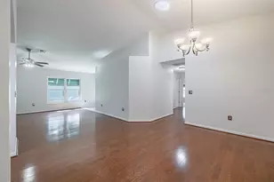 11116 Jenkins Ct, San Antonio, FL 33576 - Photo 8