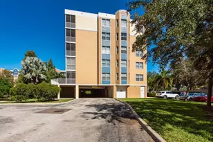 960 Starkey Rd, Largo, FL 33771 - Photo 34