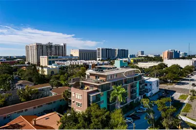 750 Burlington Avenue N #5B, Saint Petersburg, FL 33701 - Photo 2