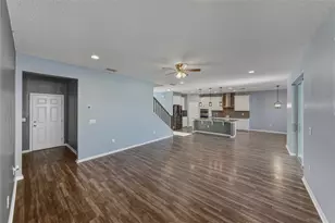 7628 Surf Reed Way, Wesley Chapel, FL 33545 - Photo 8