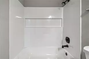 249 Granite Dr, Lakeland, FL 33809 - Photo 16