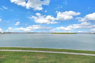 1 Key Capri, Treasure Island, FL 33706 - Photo 4