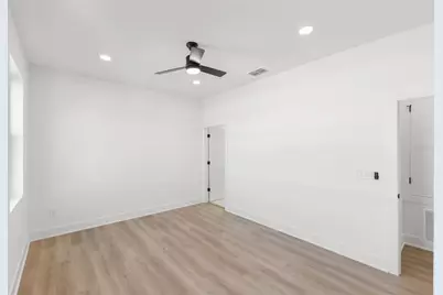 2525 13th Avenue N, Saint Petersburg, FL 33713 - Photo 14