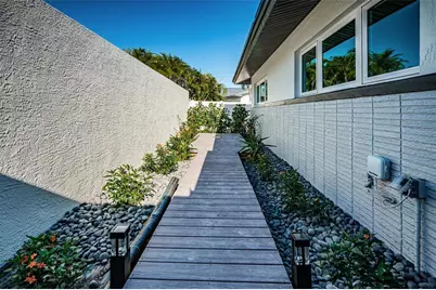 510 55th Avenue, Saint Pete Beach, FL 33706 - Photo 10