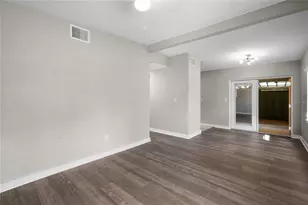 208 Harmony Ln, Brandon, FL 33511 - Photo 6