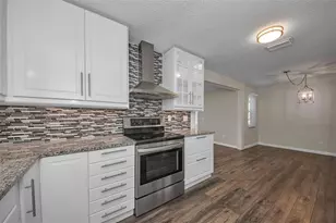 11129 62nd St N, Pinellas Park, FL 33782 - Photo 12